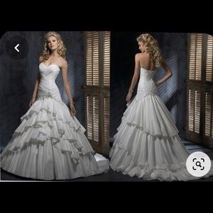 Maggie Sottero Coutour Wedding Dress ‘Jenna’